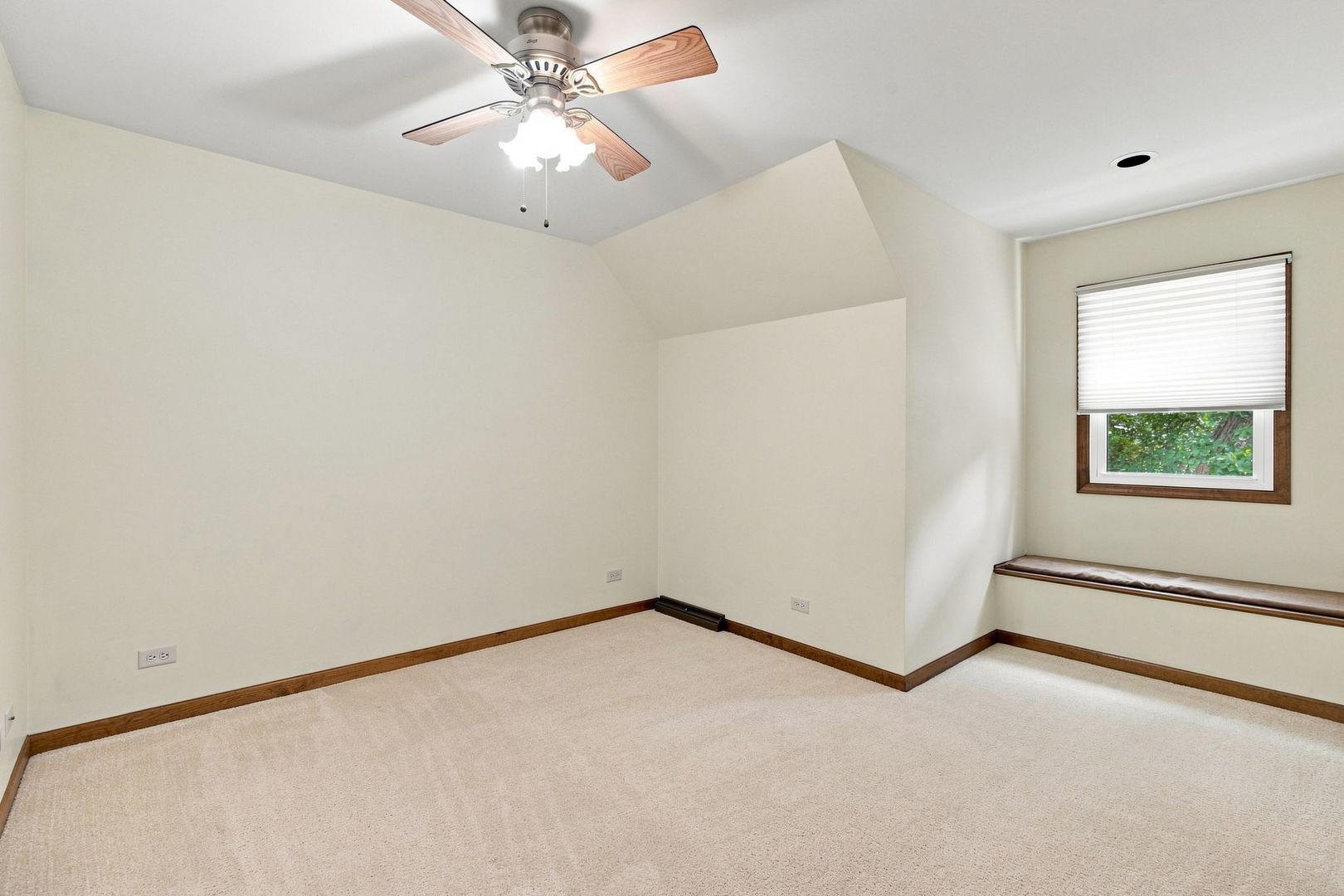 520 Glenwood Trail Property Photo 34