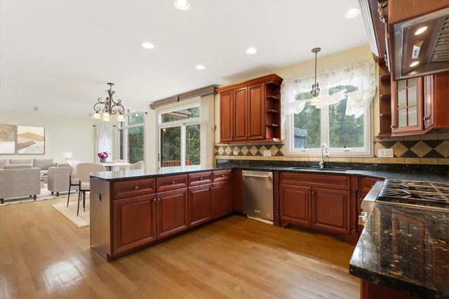 12635 Chiszar Drive Property Photo 13
