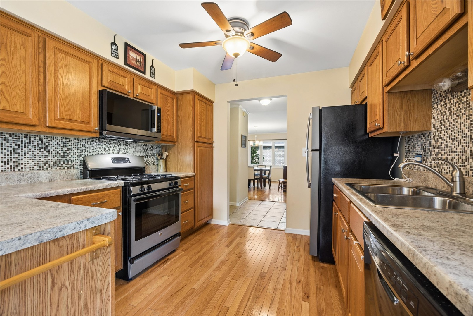 3300 Ailsworth Court Property Photo 11