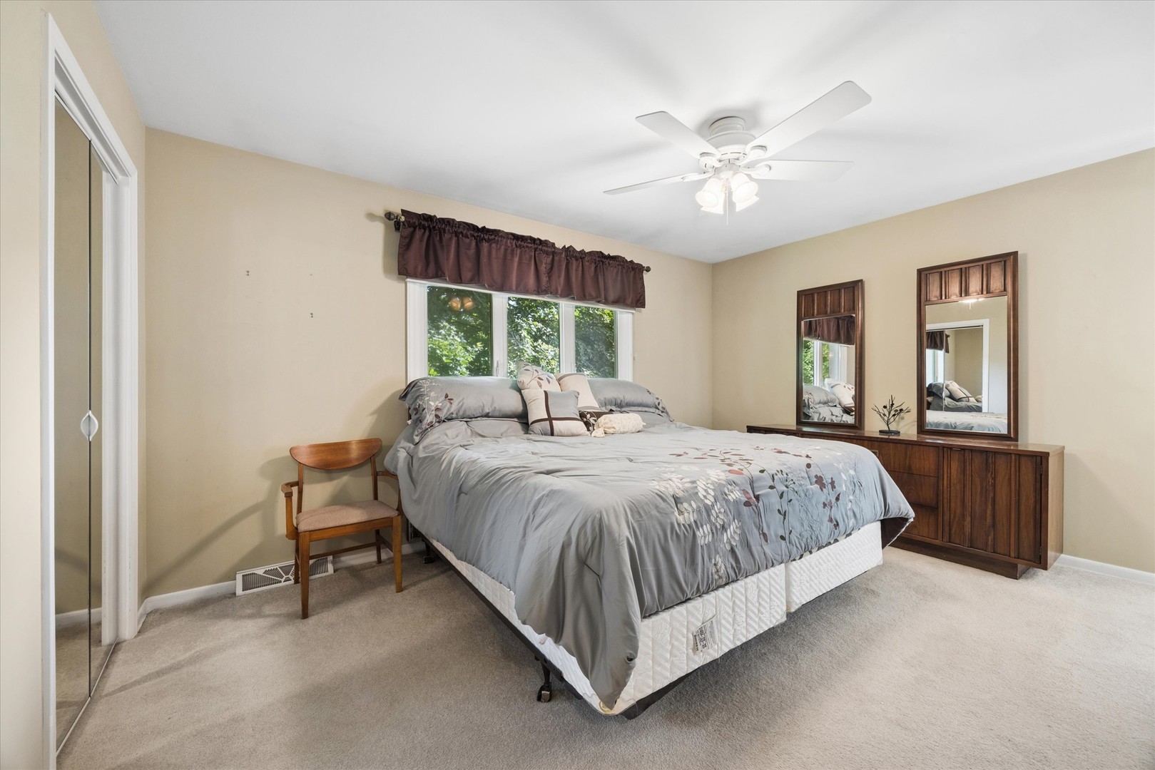 3300 Ailsworth Court Property Photo 14
