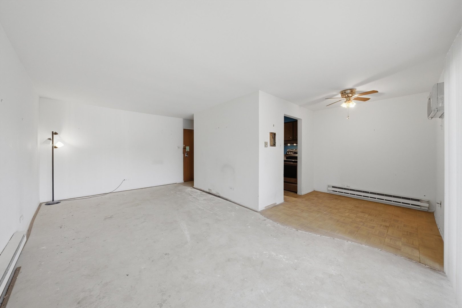 9717 S Keeler Avenue 109 Property Photo 4