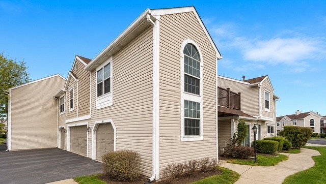 634 Le Parc Circle 634 Property Photo 1