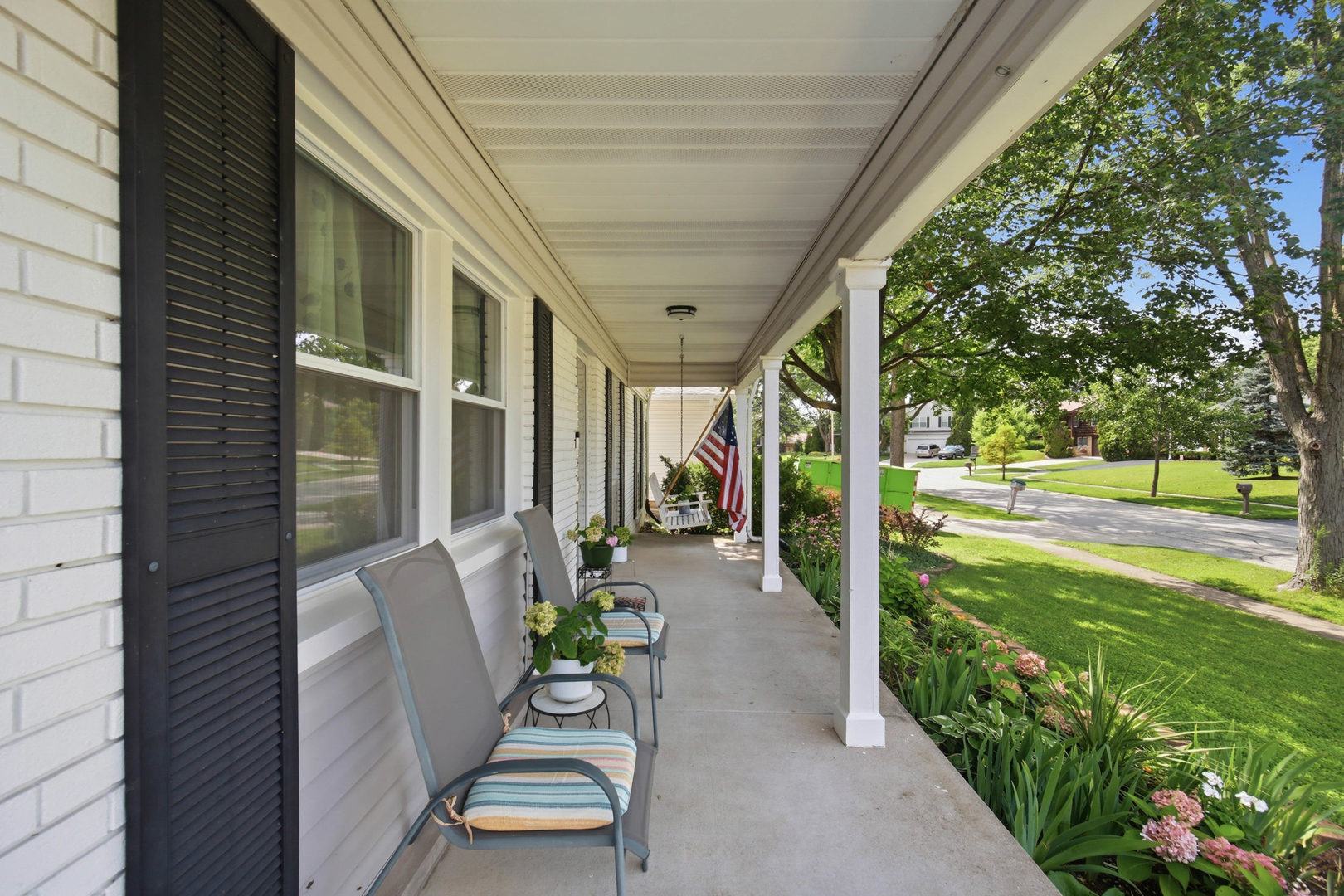 17 Whitehall Court Property Photo 2