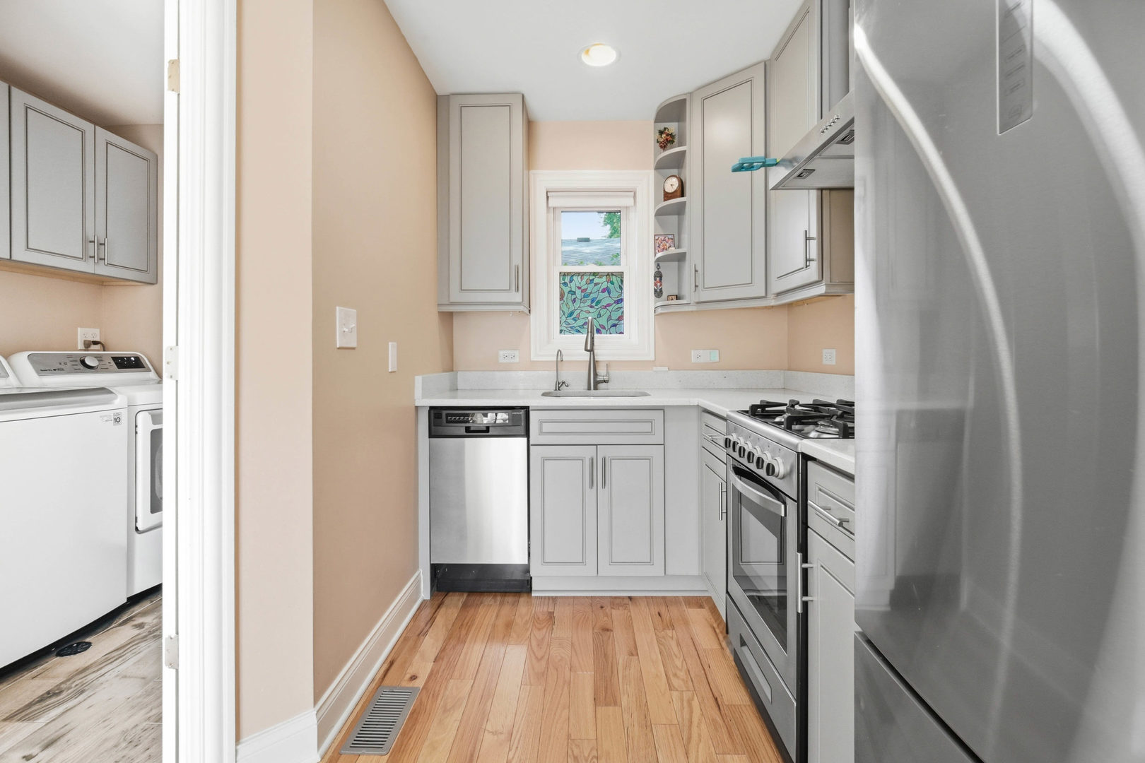 17 Whitehall Court Property Photo 12