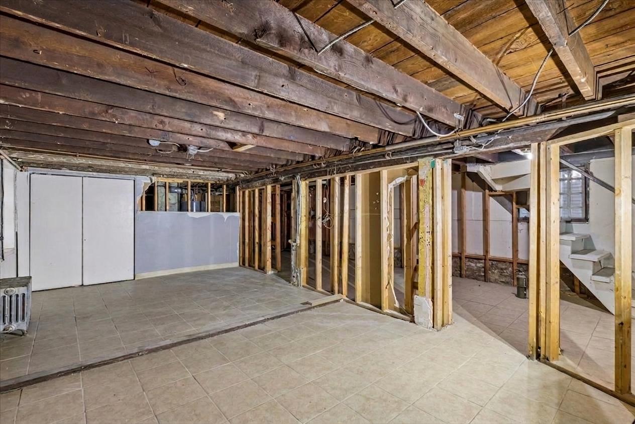 3712 N Francisco Avenue Property Photo 28