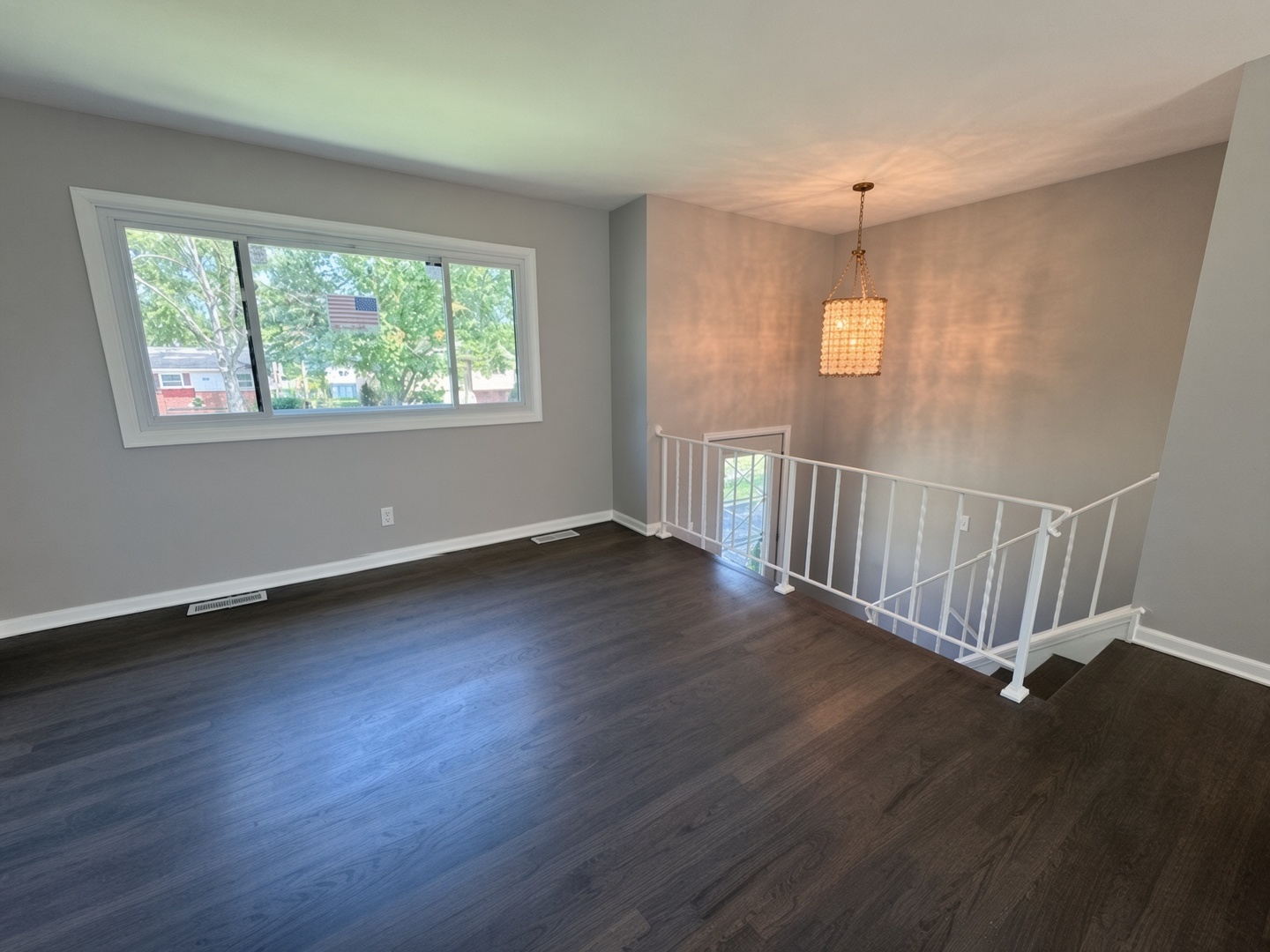 720 Blackhawk Drive Property Photo 3