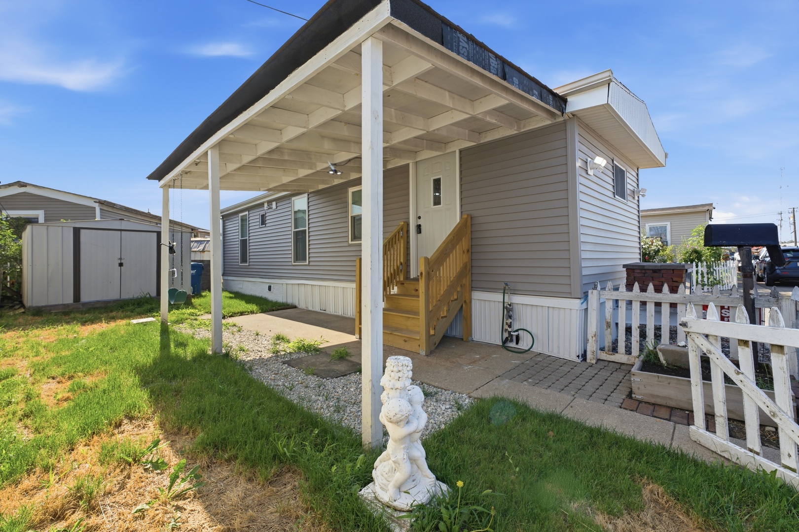 1513 46th Avenue Property Photo 1