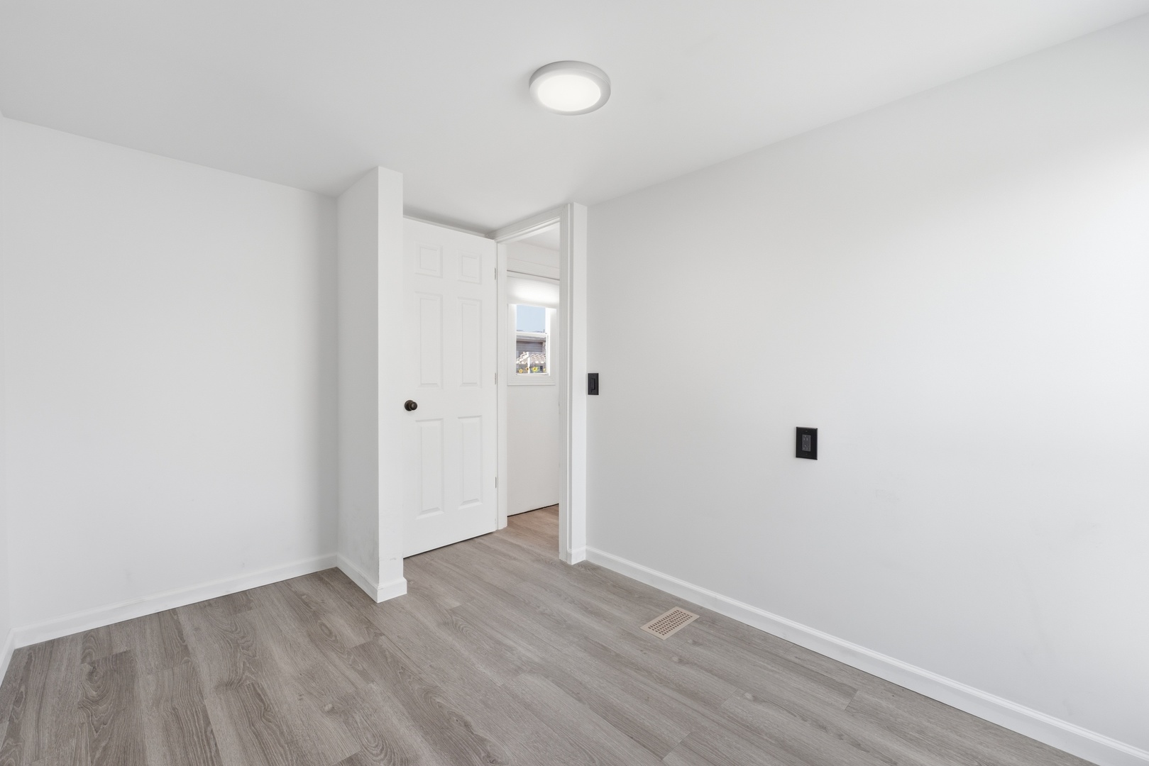 1513 46th Avenue Property Photo 12