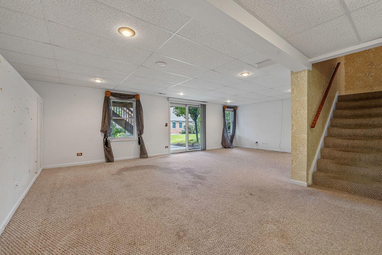 29 Chancel Lane Property Photo 34