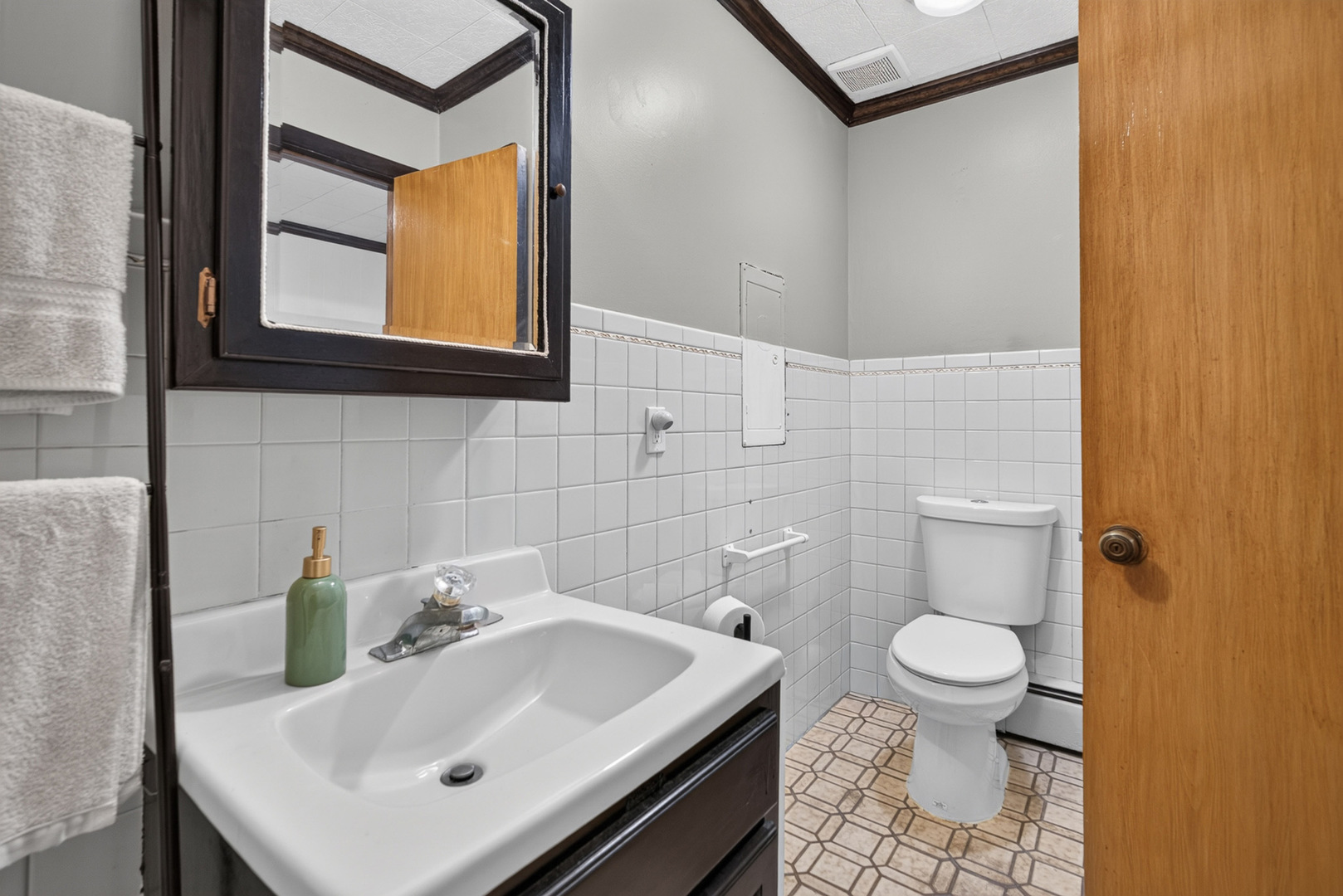 1208 Getzelman Trail Property Photo 25