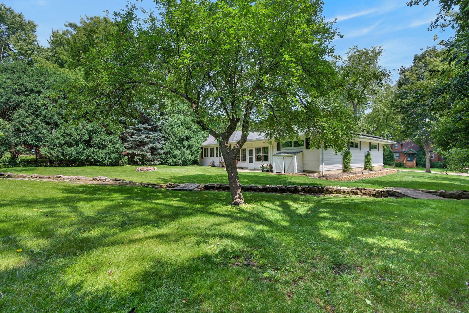1208 Getzelman Trail Property Photo 33