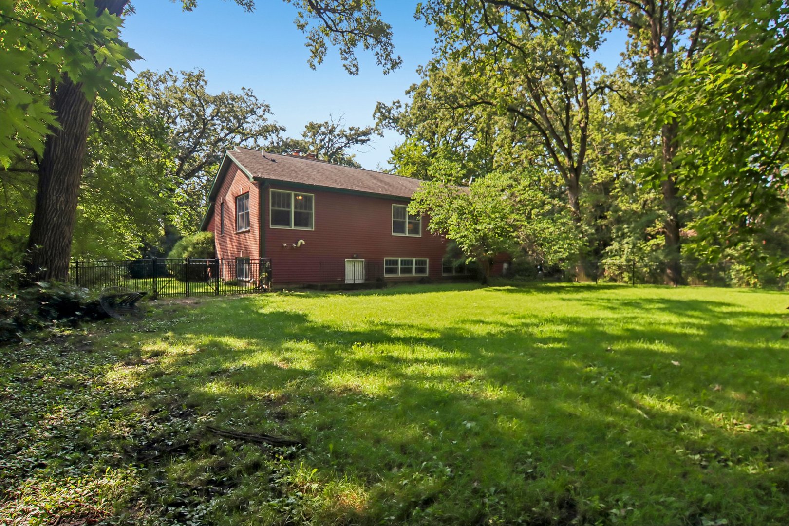 9017 Wildrose Lane Property Photo 31