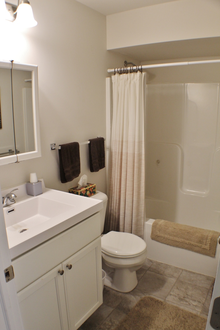 1920 Red Willow Road Property Photo 26