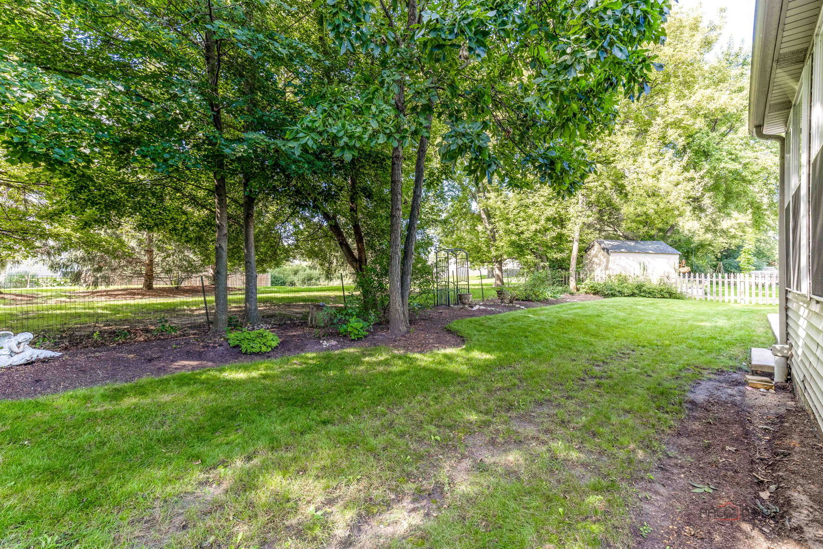 306 Greenview Lane Property Photo 20