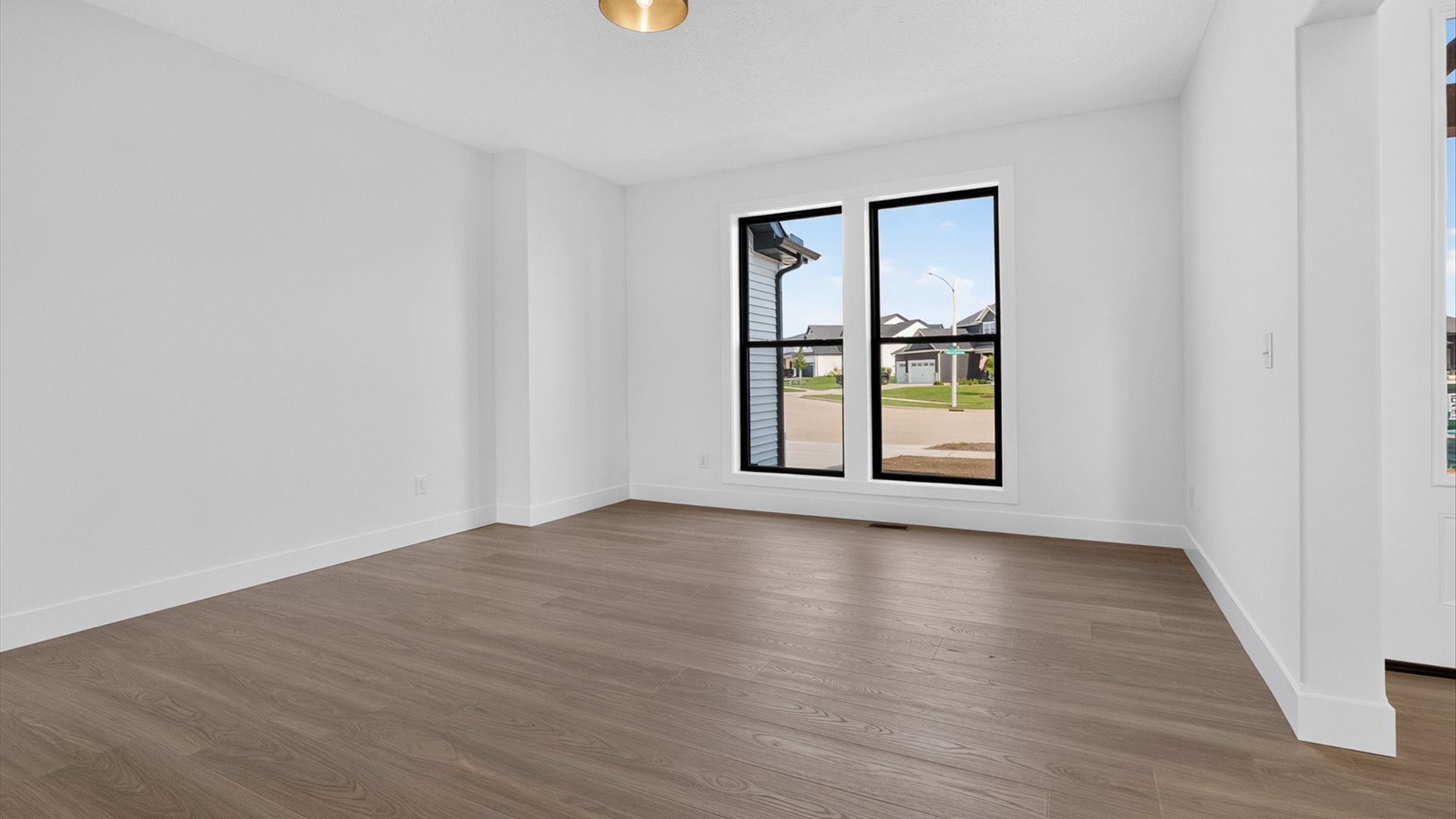 5315 Finlen Lane Property Photo 6