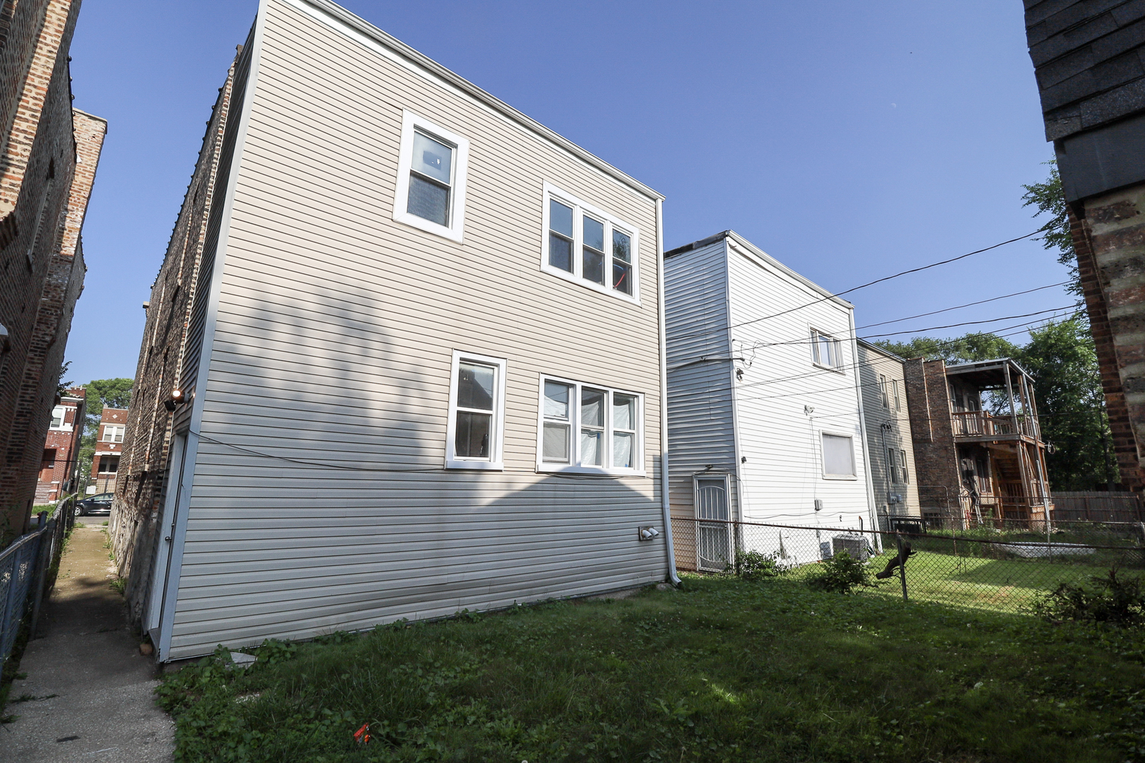 6936 S Green Street Property Photo 13