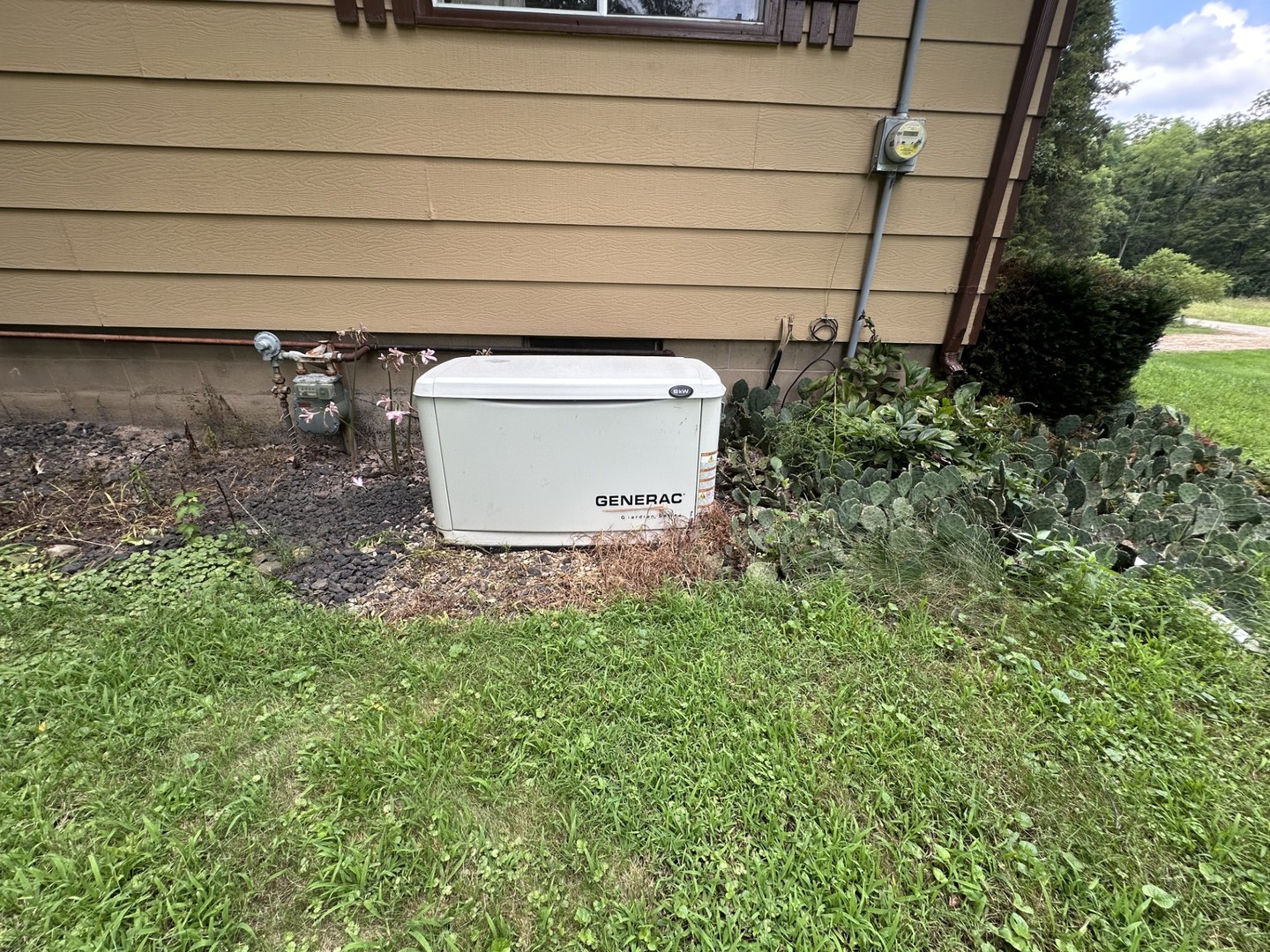 895 Thenius Road Property Photo 8