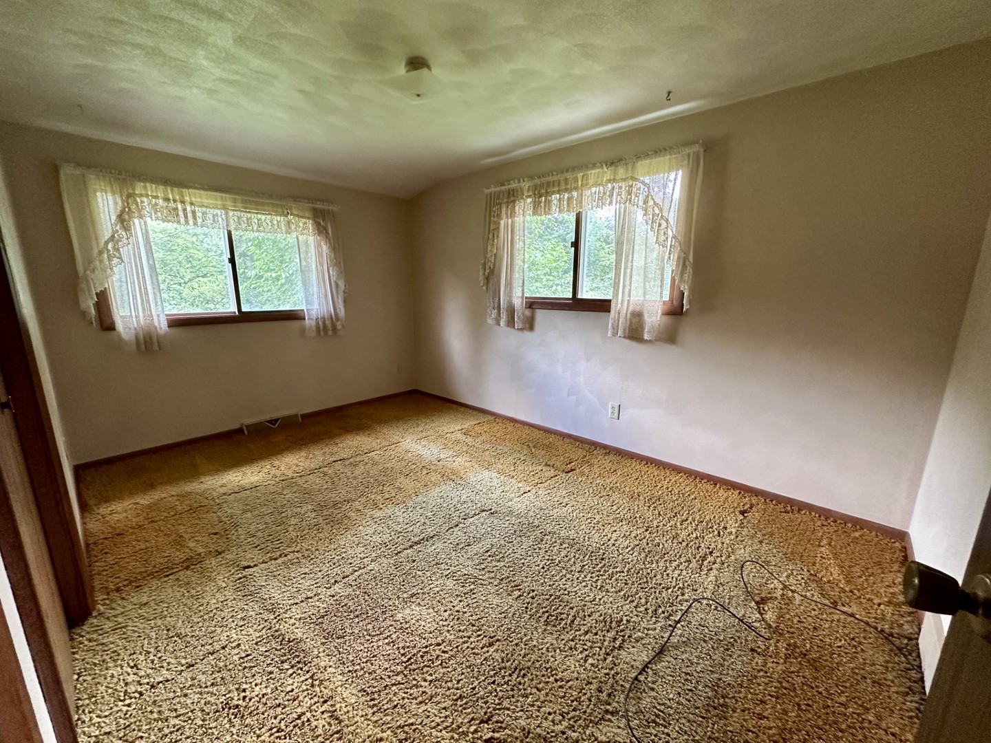 895 Thenius Road Property Photo 16