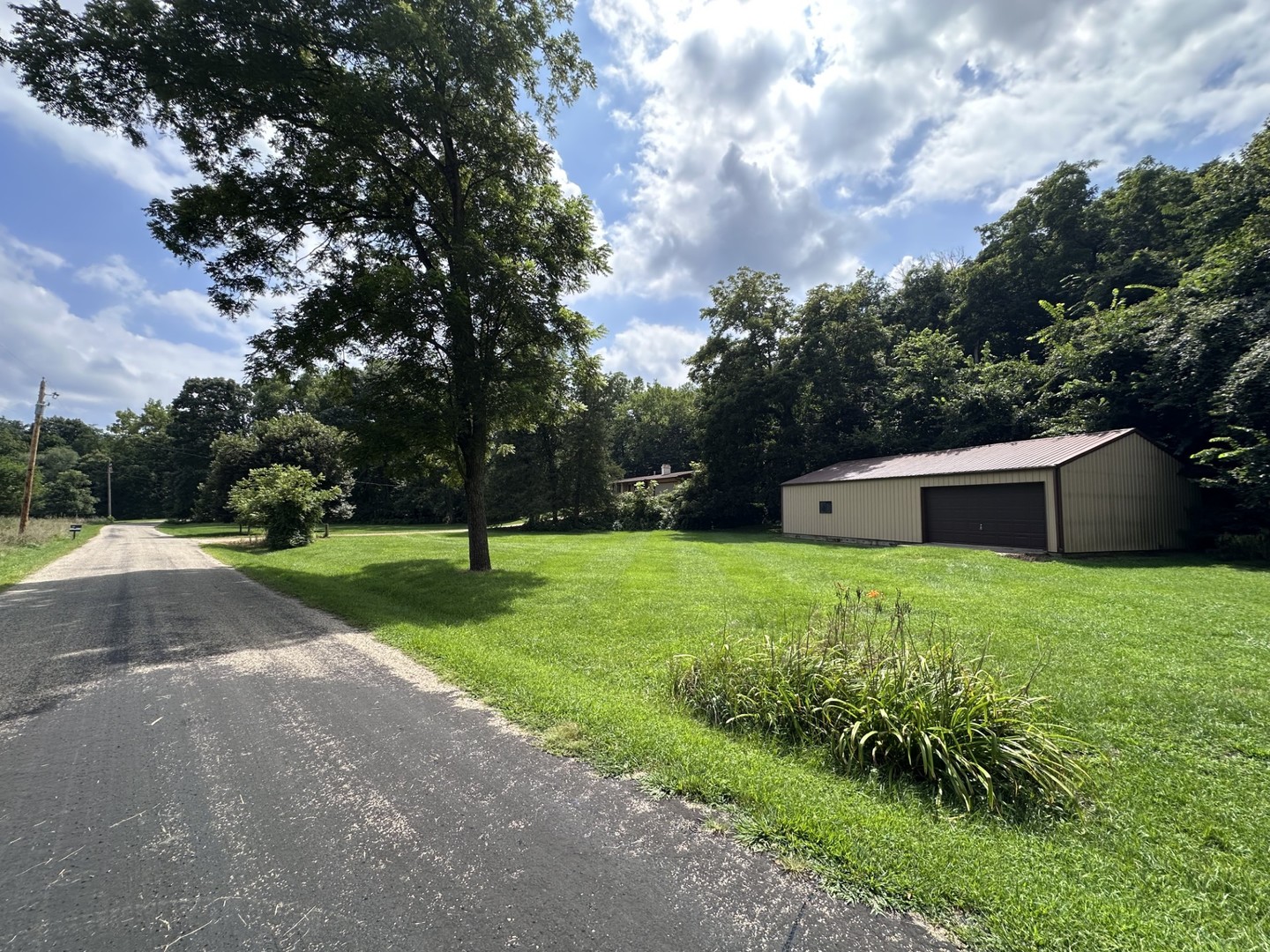 895 Thenius Road Property Photo 21