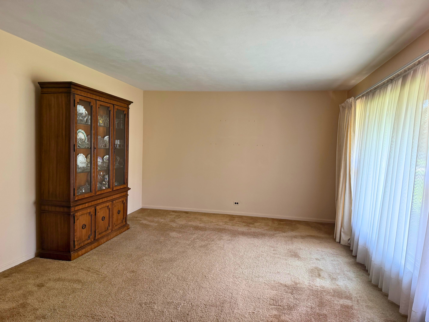 225 N 2nd Avenue Property Photo 2