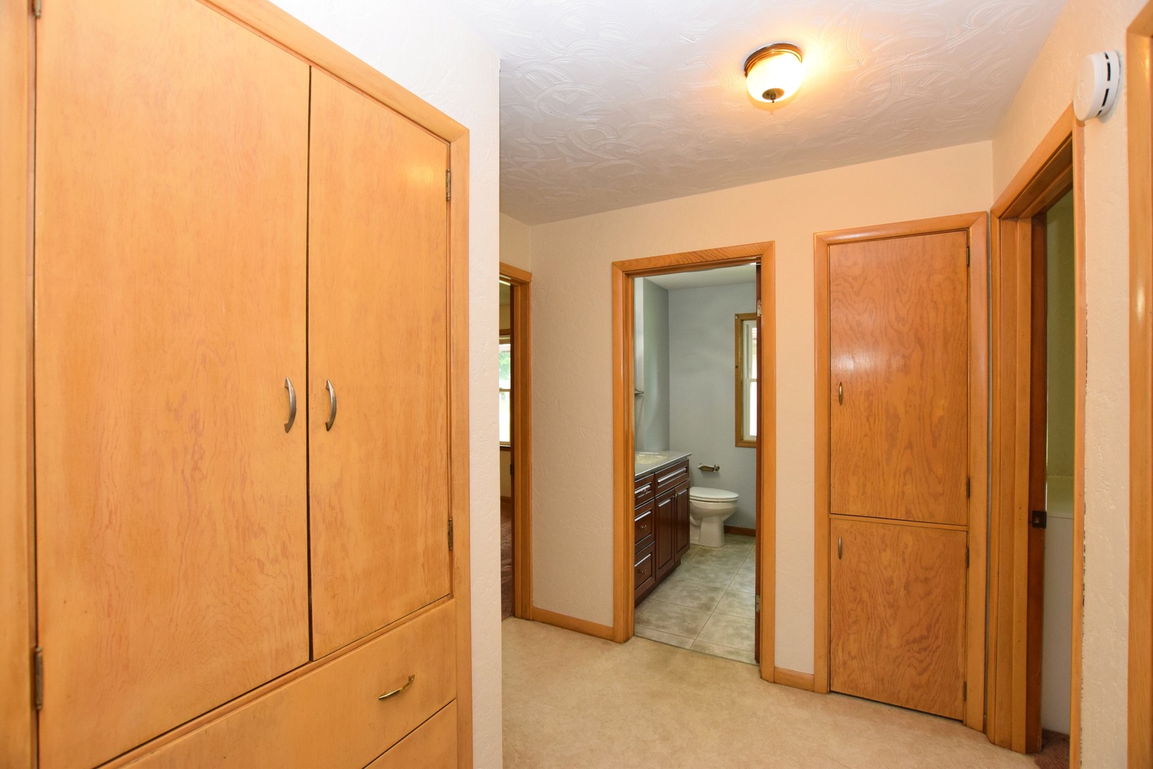 634 N Meadow Street Property Photo 15