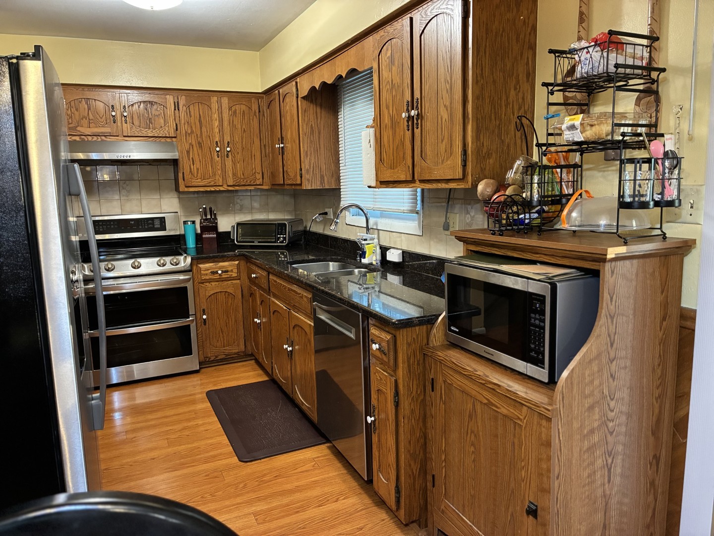 14924 Knox Avenue Property Photo 12