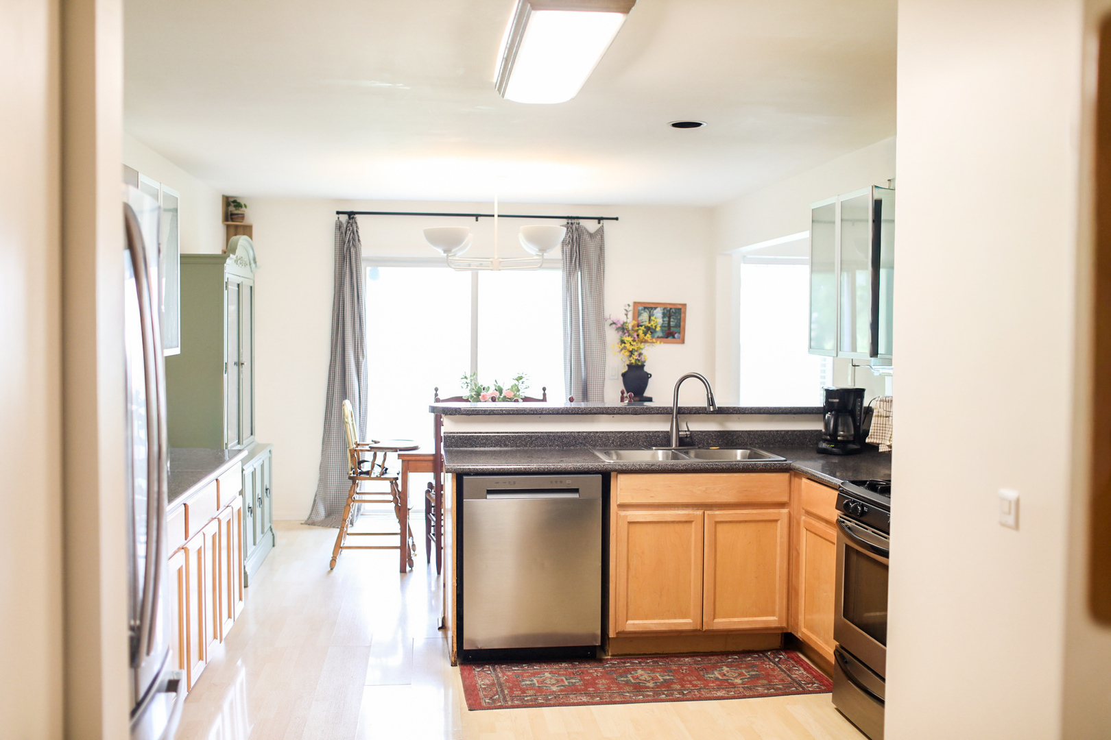 2324 College Green Drive Property Photo 6