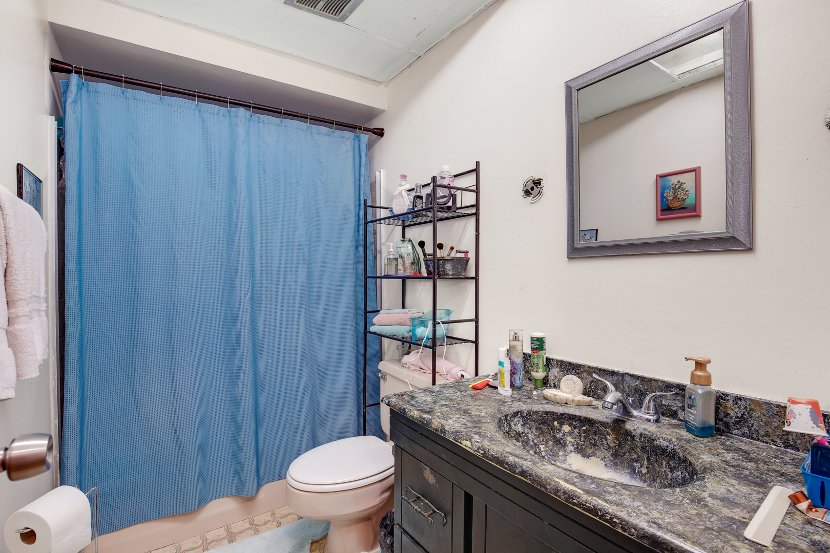 1383 Greenbay Avenue Property Photo 13