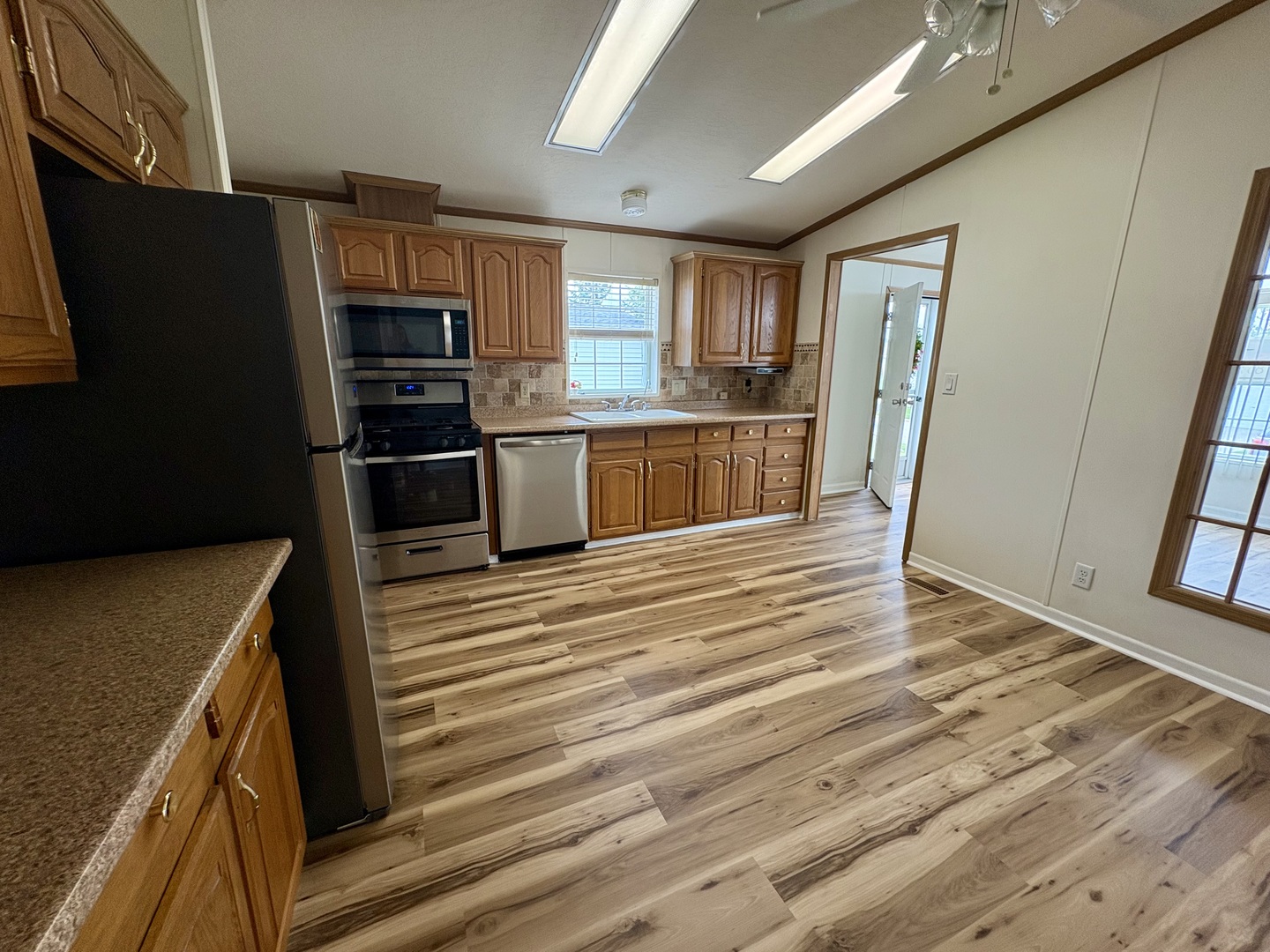 22732 Olympia Drive Property Photo 5