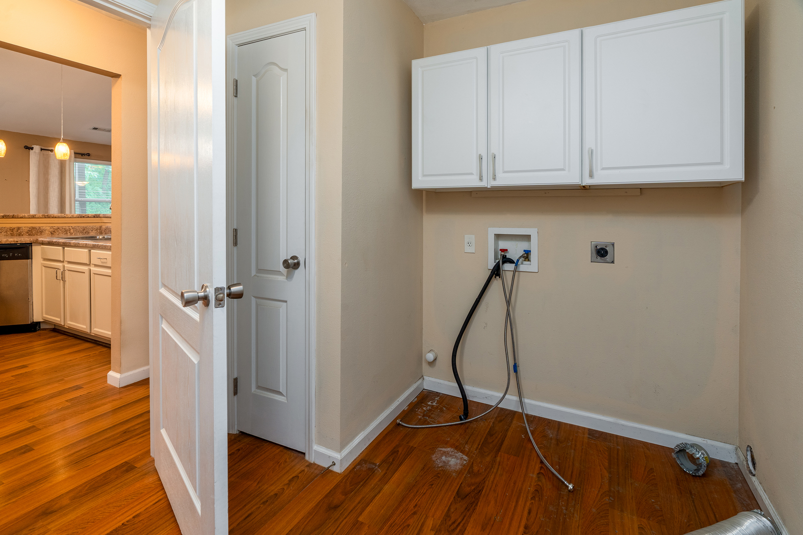 1904 Spring Garden Road Property Photo 8
