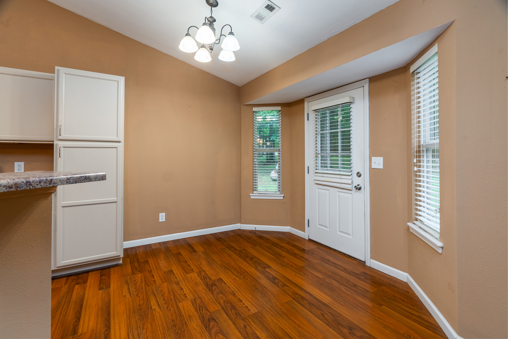 1904 Spring Garden Road Property Photo 22