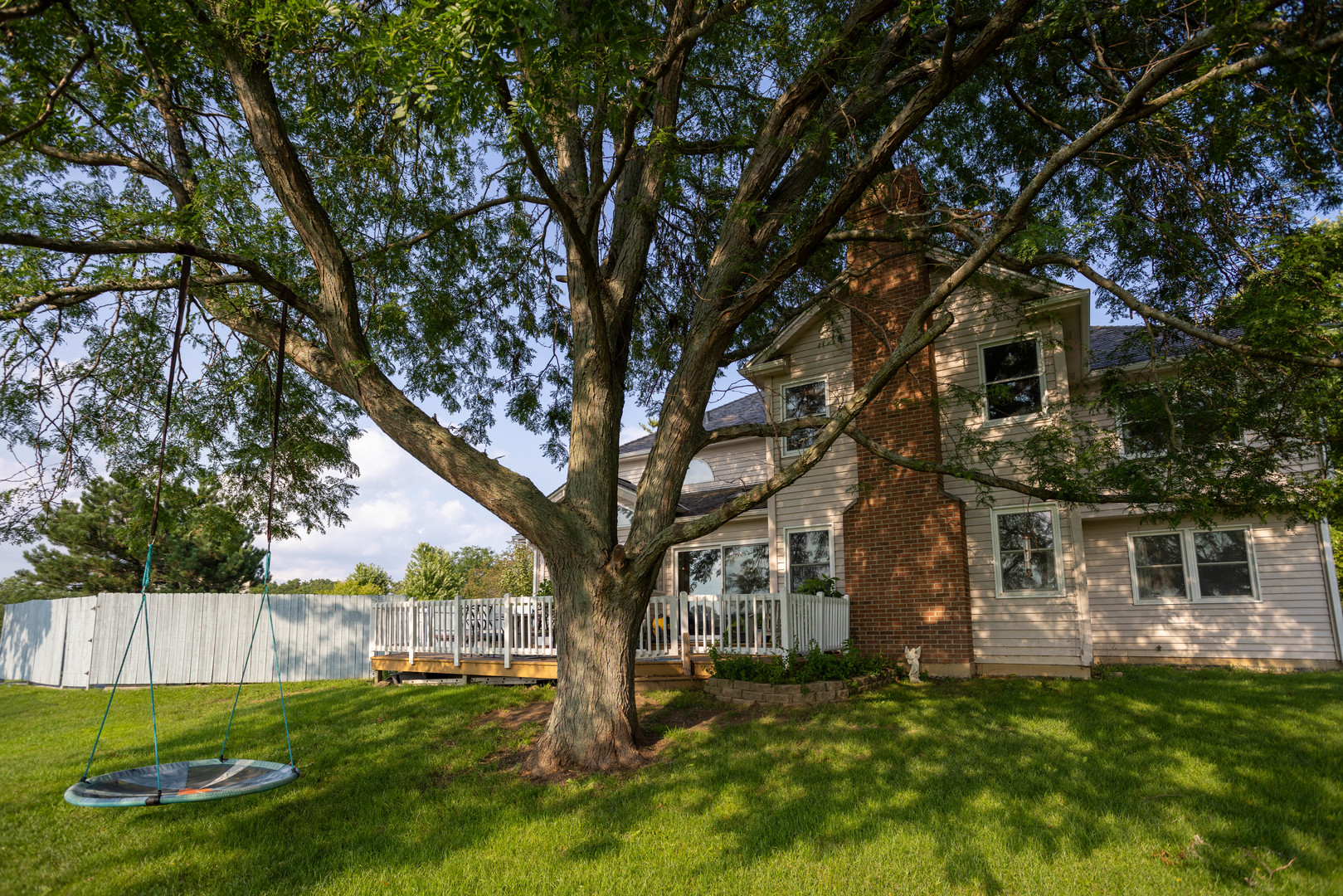 1422 Eagle Ridge Drive Property Photo 5