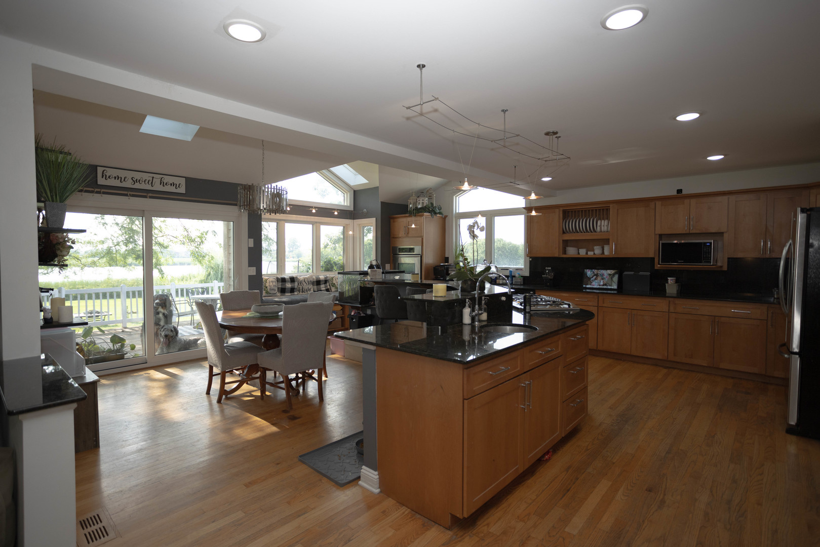 1422 Eagle Ridge Drive Property Photo 11