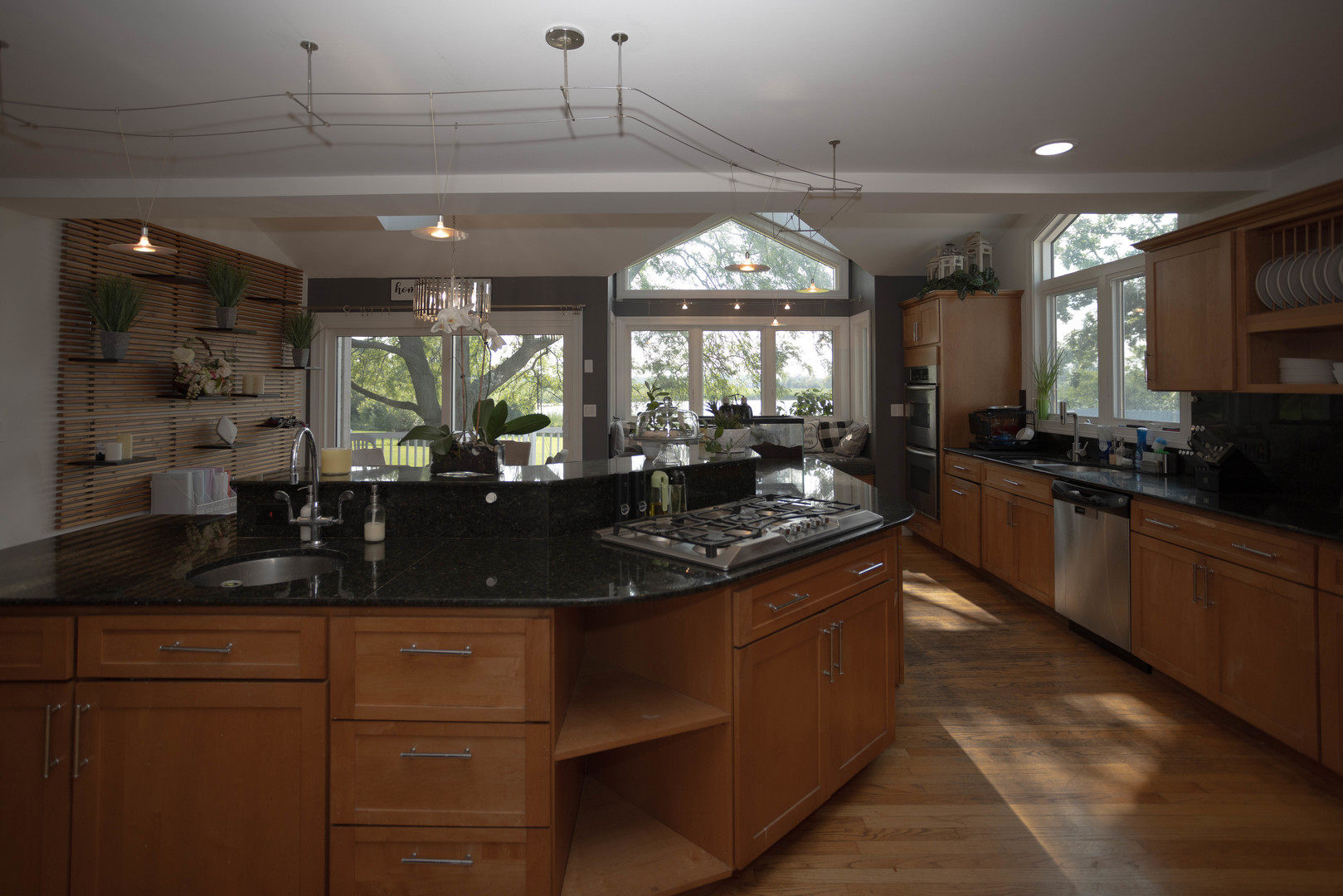1422 Eagle Ridge Drive Property Photo 12