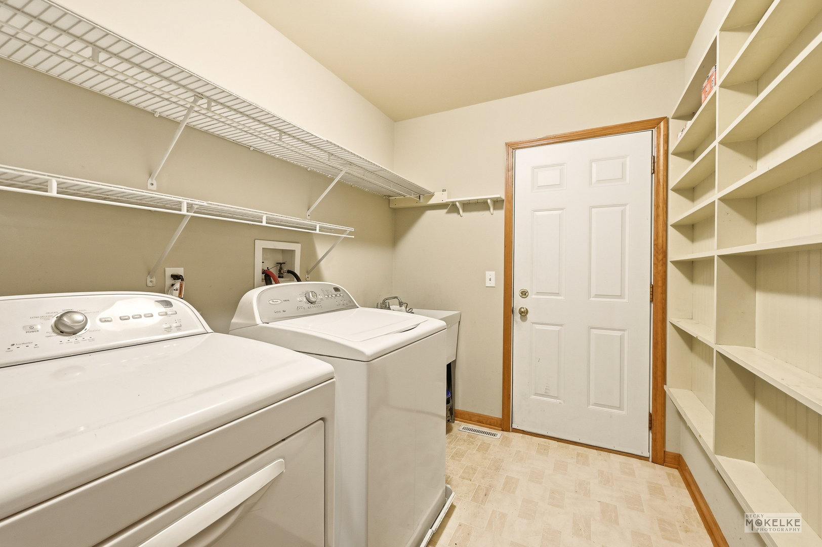 2066 Bernadette Lane Property Photo 33