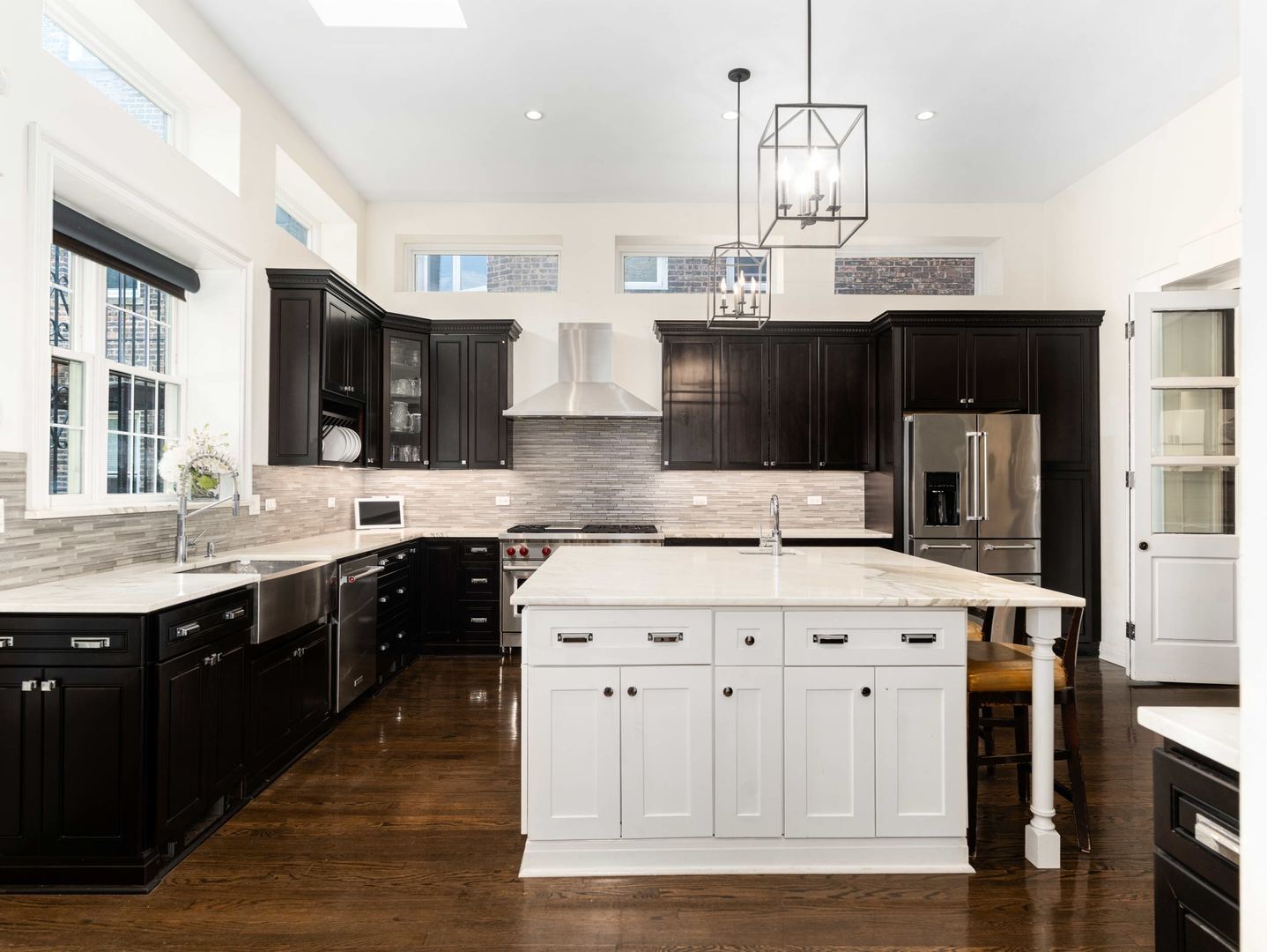 5421 S Hyde Park Boulevard Property Photo 17