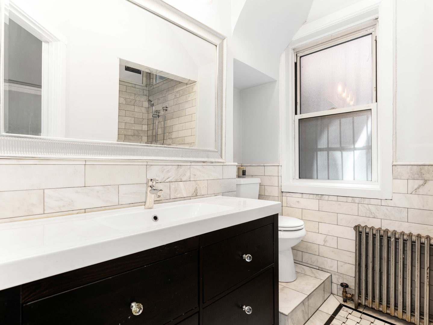 5421 S Hyde Park Boulevard Property Photo 26
