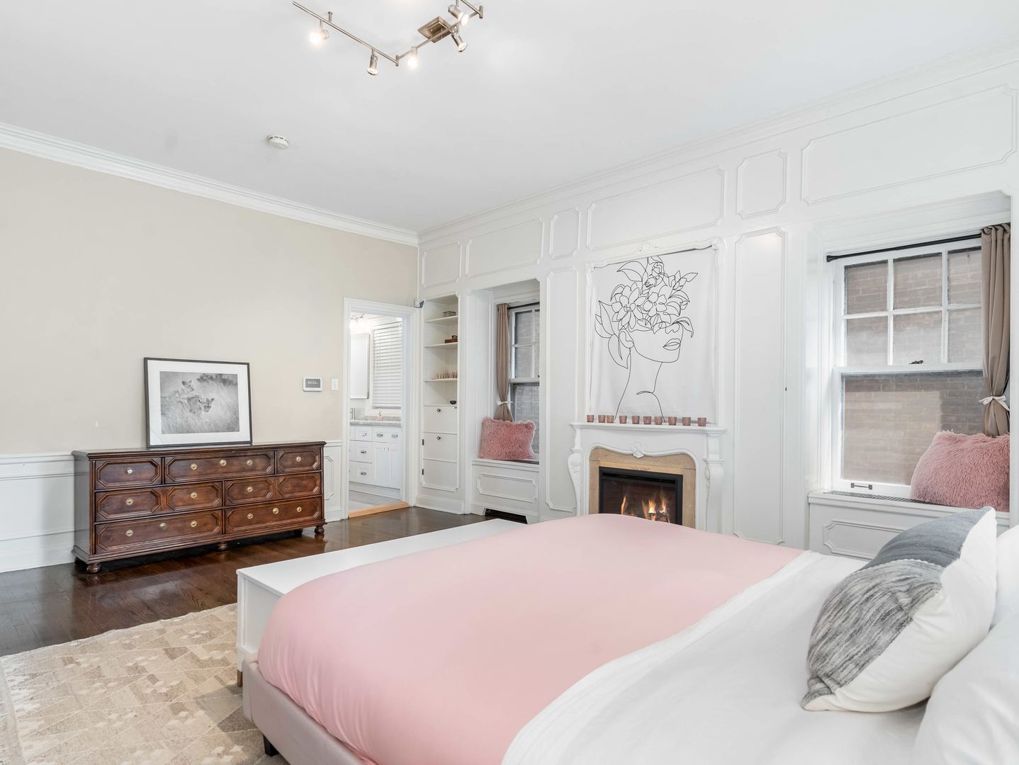 5421 S Hyde Park Boulevard Property Photo 31