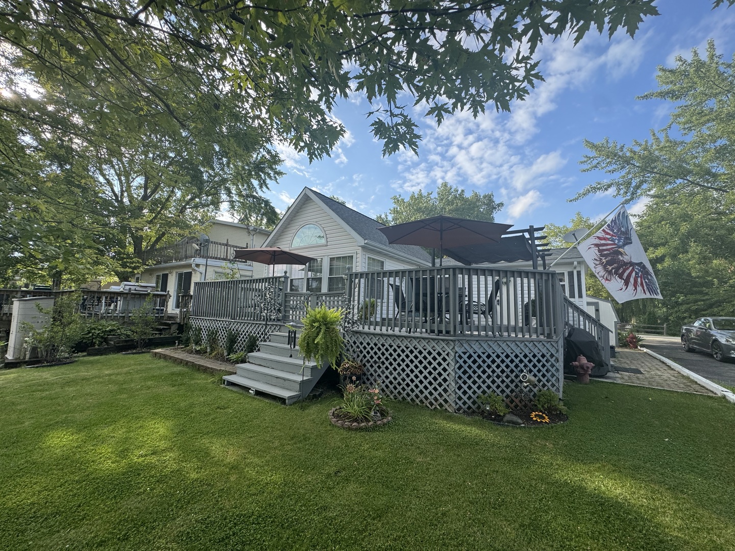 184 Eon Lane Property Photo 2