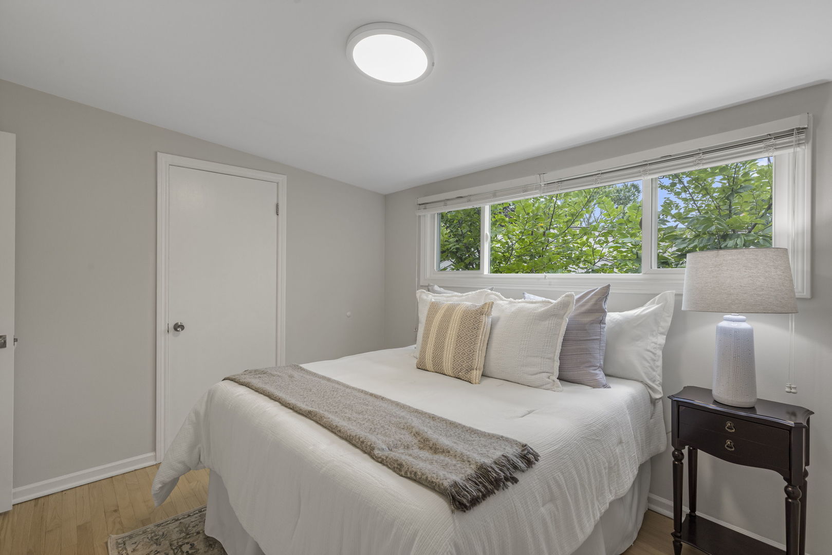 12726812 Property Photo 18