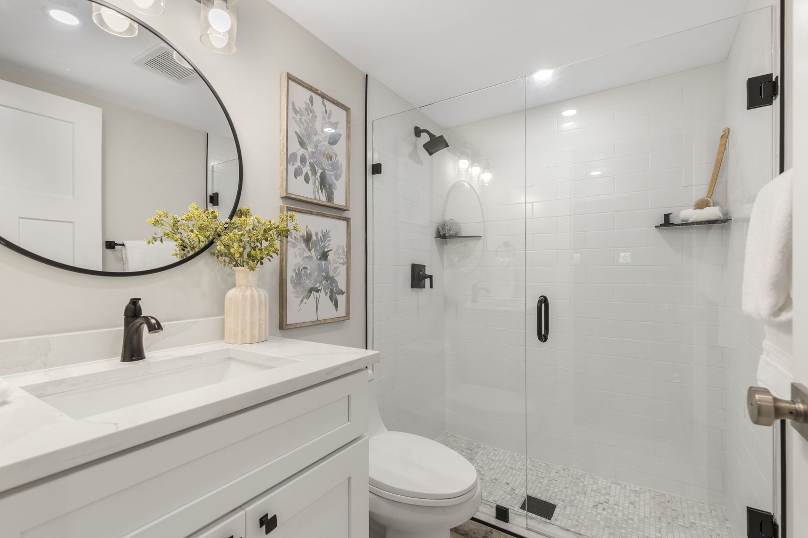12726812 Property Photo 23