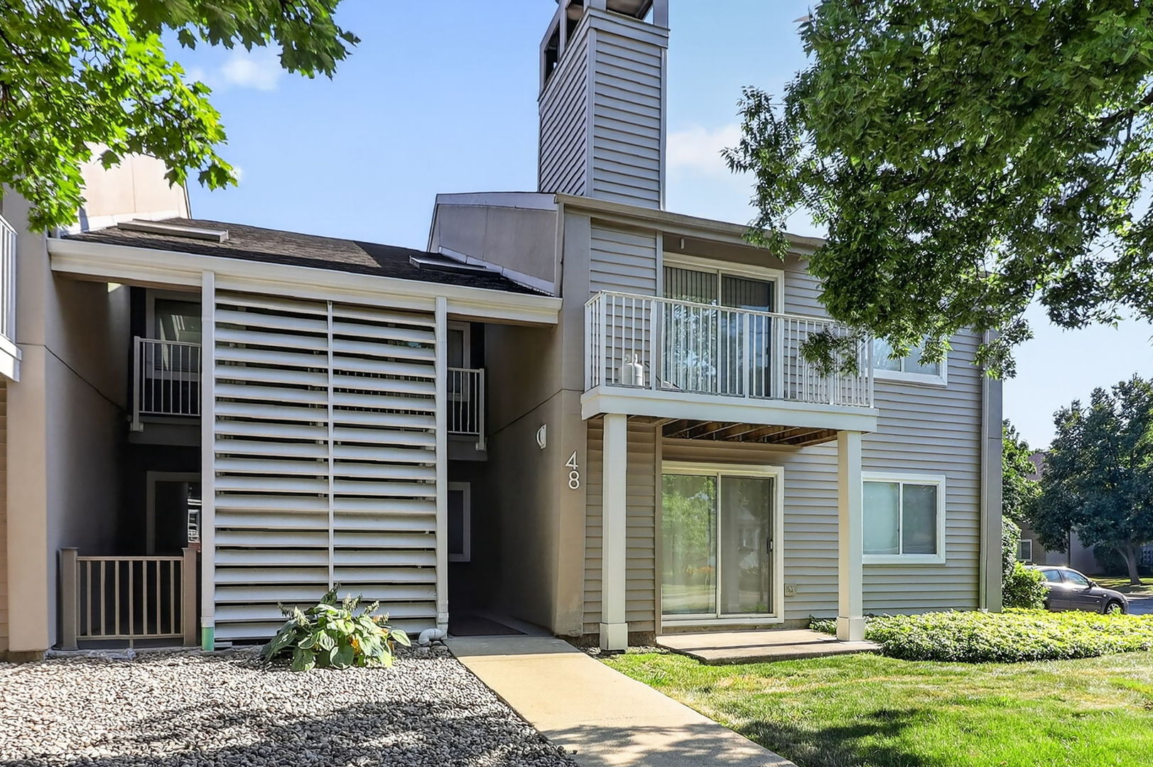 48 N Park Avenue 2 Property Photo 1