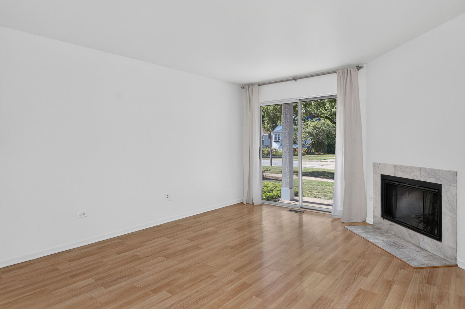 48 N Park Avenue 2 Property Photo 6