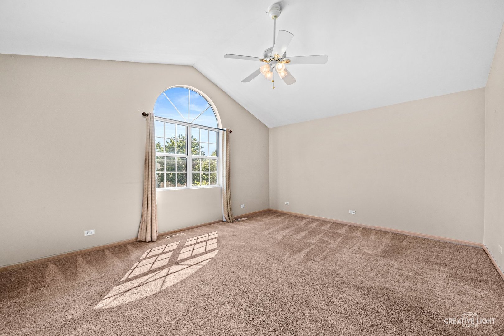 87 Townsend Circle Property Photo 13