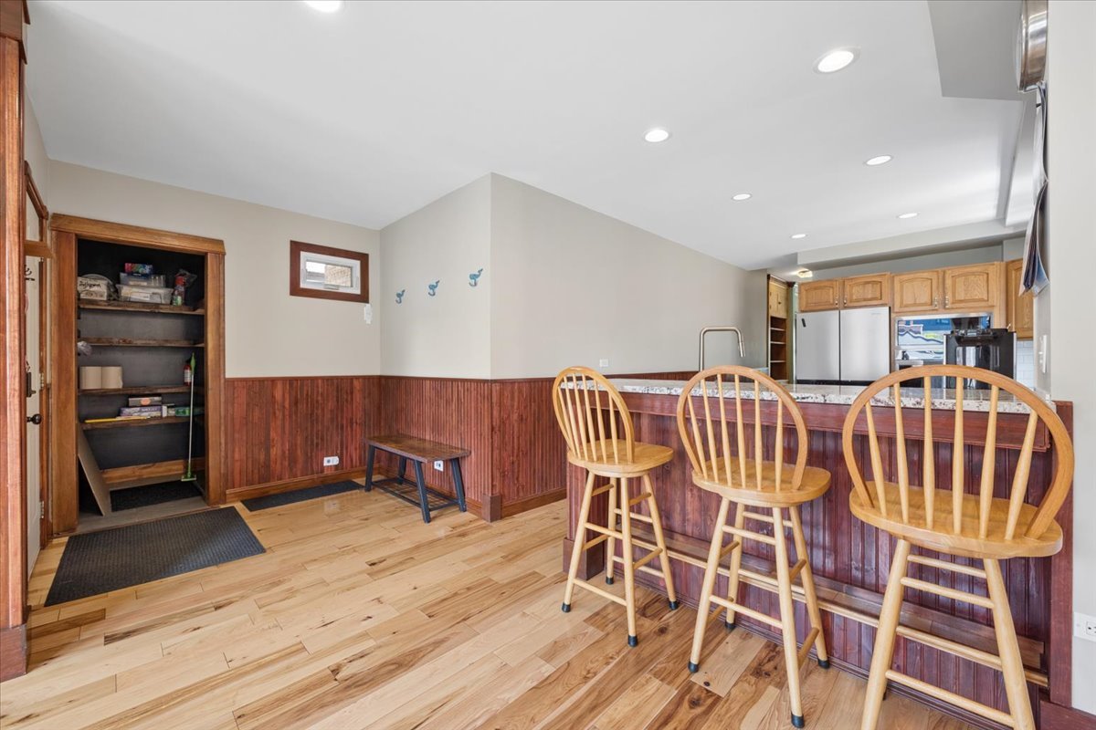 6210 N Moody Avenue Property Photo 10