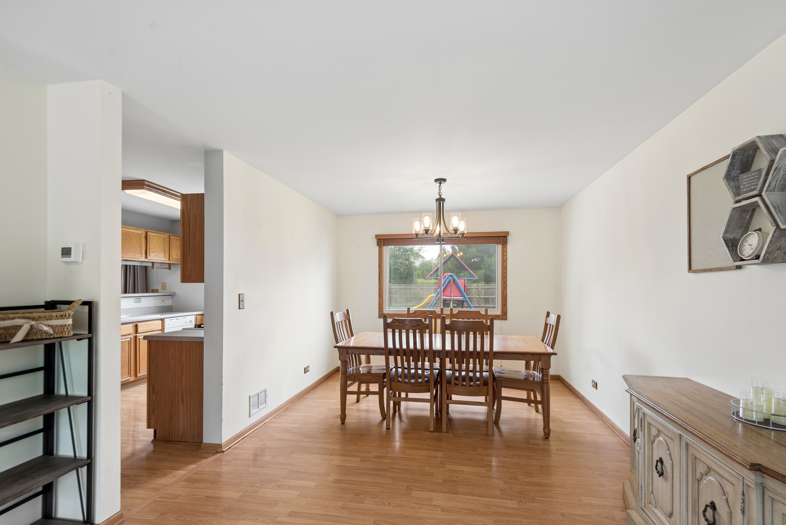 354 White Tail Drive Property Photo 5