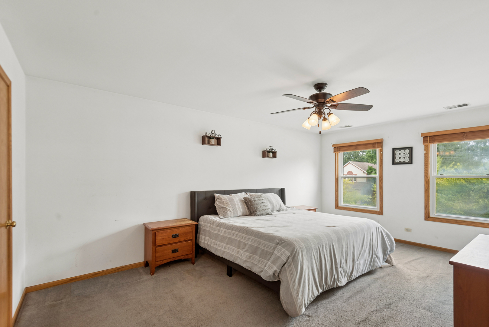 354 White Tail Drive Property Photo 15
