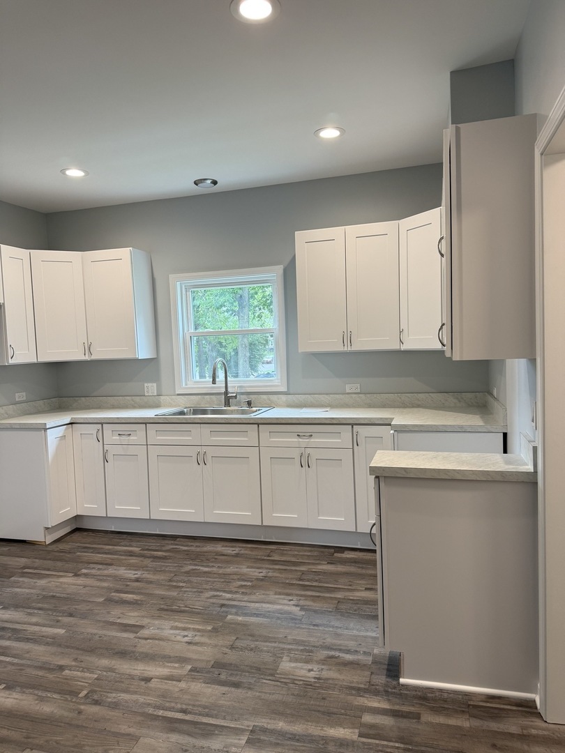 505 Strong Avenue Property Photo 9