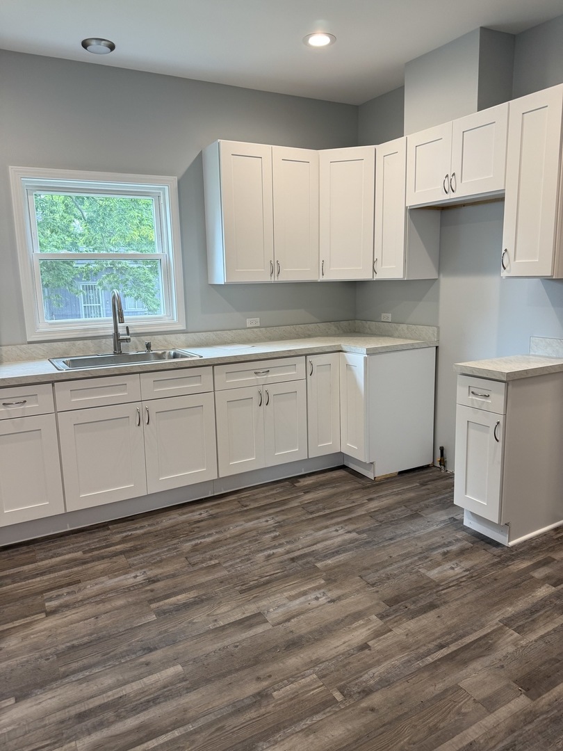 505 Strong Avenue Property Photo 11