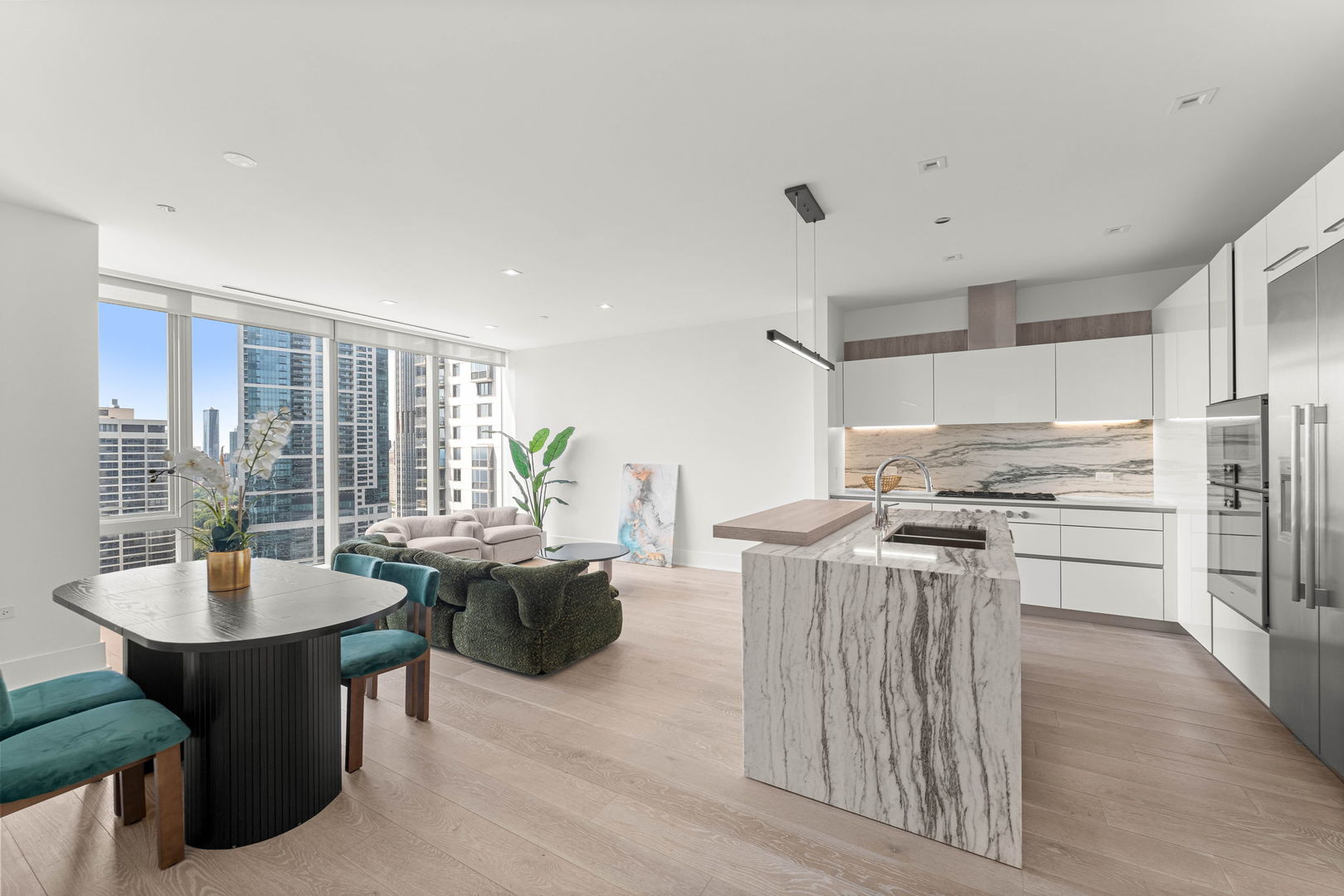 363 E Wacker Drive 2905 Property Photo 8